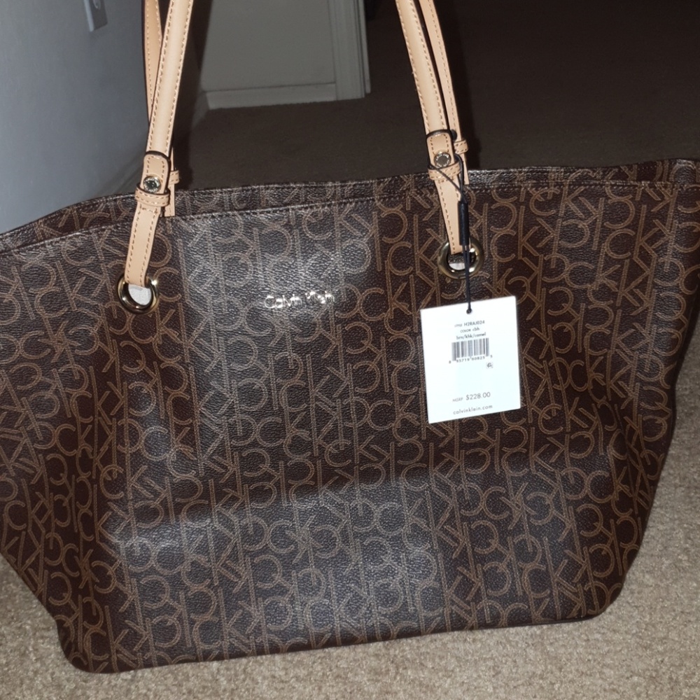 Calvin Klein bag - Picture 6 of 7